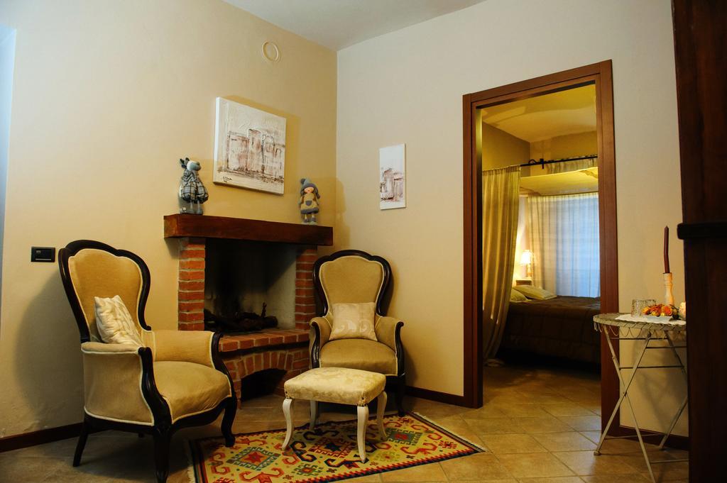 Agriturismo Paitin Alba  Zimmer foto